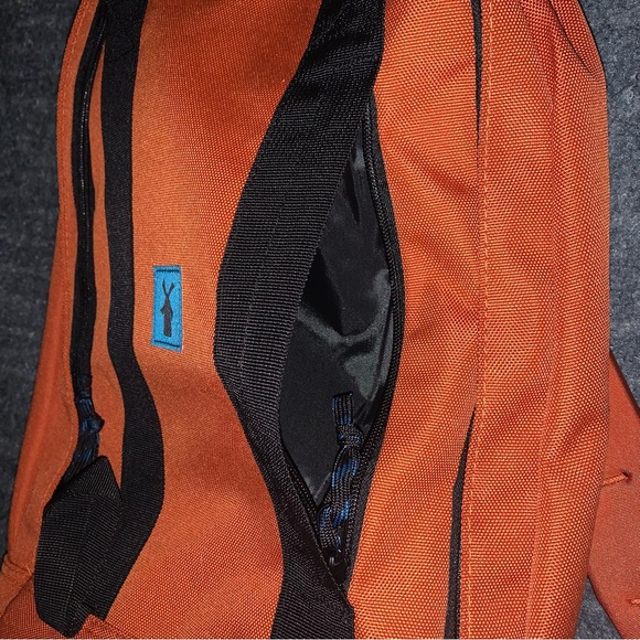 Dutch bros orange backpack - Picture 2 of 10